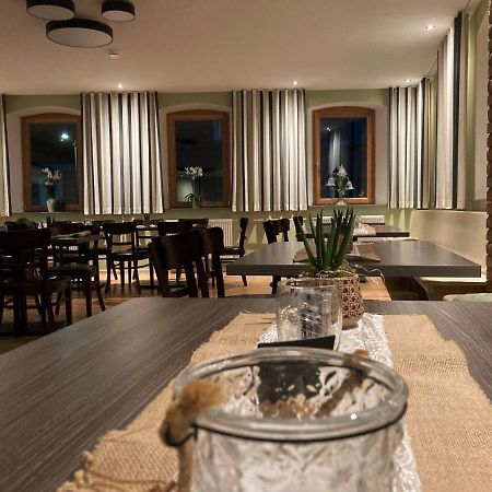 Hotel Buergerhausloewen Philippsburg Zewnętrze zdjęcie
